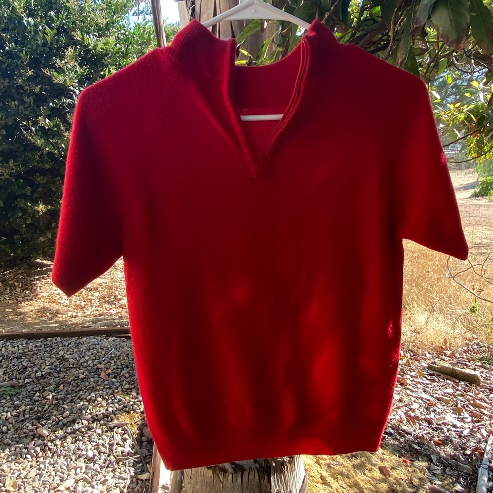 Red zipper top